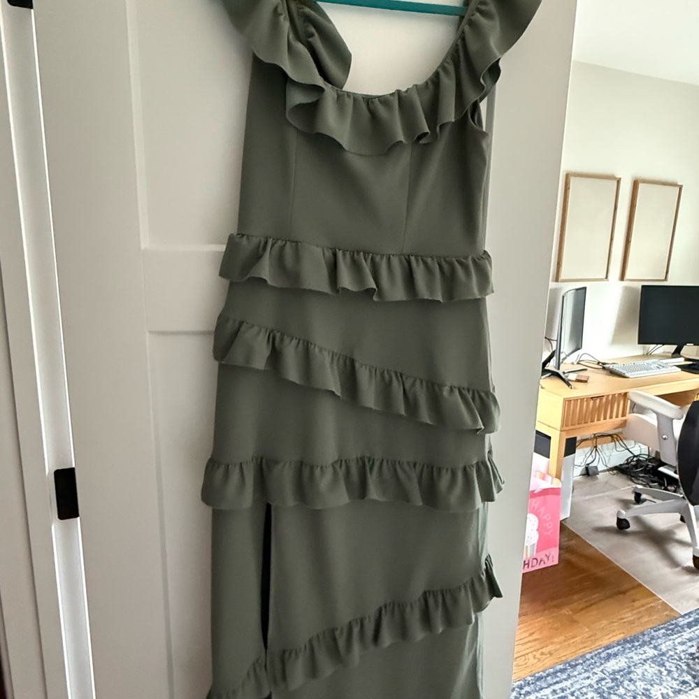 Show me your mumu Elegant Green Ruffle Dress